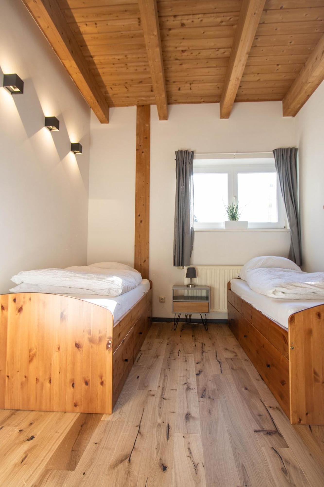 Hostel Oder Ferienwohnung 1-16 Personen Im Blauen Haus Femern Eksteriør billede